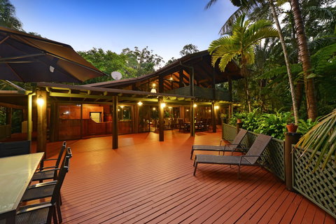 Wait A While Retreat - Accommodation Coffs Harbour 1