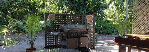 Beerwah Motor Lodge - Accommodation Coffs Harbour 2