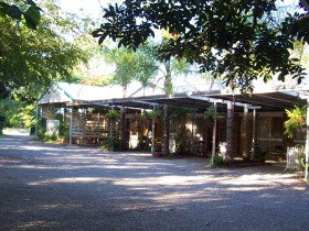 Beerwah Motor Lodge - Accommodation Coffs Harbour 0