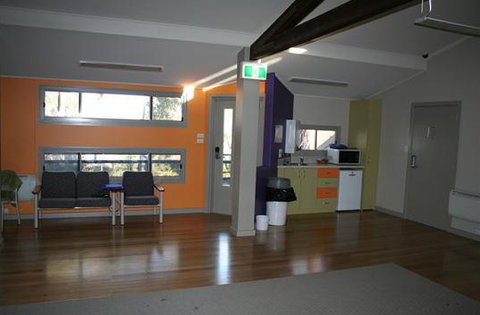 Bush Capital Lodge - Accommodation Coffs Harbour 2