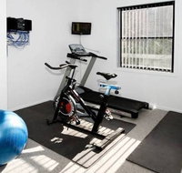 Ballarat Views Executive House - Accommodation Coffs Harbour