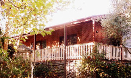 Old England Accommodation - Accommodation Coffs Harbour 4