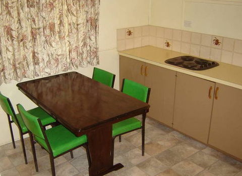 Berringer Lake Holiday Cottages - Accommodation Coffs Harbour 1