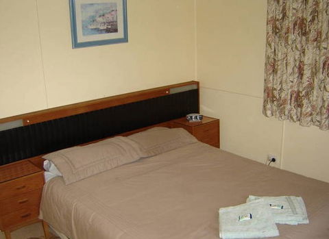 Berringer Lake Holiday Cottages - Accommodation Coffs Harbour 2