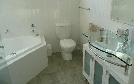 Benjamins Beach House - Accommodation Coffs Harbour 1