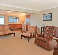 Booragul Beach House - Accommodation Coffs Harbour
