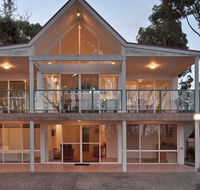 Lochani on the Bay - Accommodation Coffs Harbour