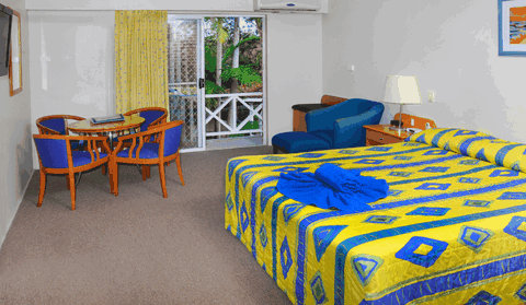 Yamba Aston Motel - Accommodation Coffs Harbour 1