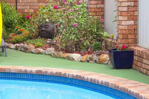 Crescent Motel - Accommodation Coffs Harbour 3