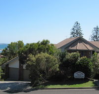 Angourie Bay Villas - Accommodation Coffs Harbour