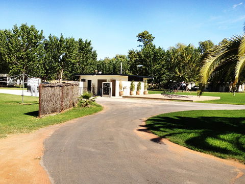 Curlwaa Caravan Park - Accommodation Coffs Harbour 2