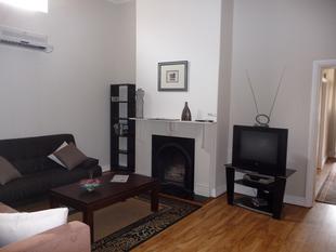 Cottage On Rowe - Accommodation Coffs Harbour 2