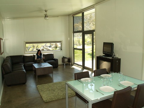 Alpine Habitats - Accommodation Coffs Harbour 3