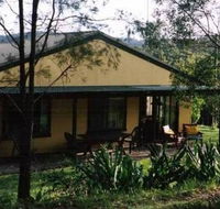 Bella Vista Cottage - Accommodation Coffs Harbour