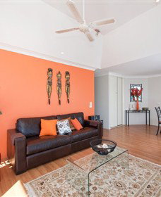 Magnus Street Treetops - Accommodation Coffs Harbour 3