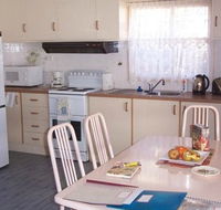 Azalea Cottage - Accommodation Coffs Harbour