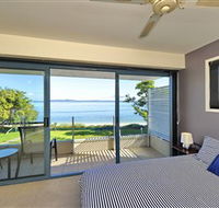 Dolphins - Accommodation Coffs Harbour