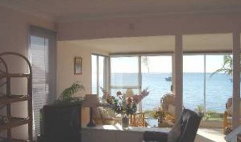 8 Seaview Crescent - Accommodation Coffs Harbour 2