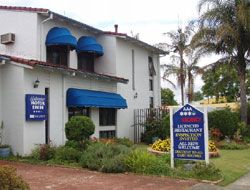 Alabaster Motor Inn - Accommodation Coffs Harbour 0