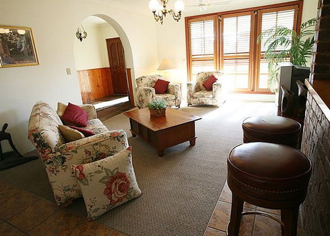 Enjoy Albury - Accommodation Coffs Harbour 3