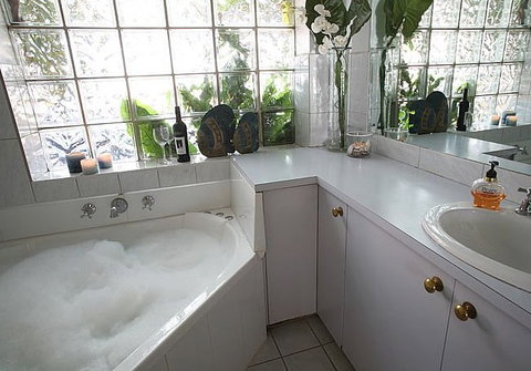 Enjoy Albury - Accommodation Coffs Harbour 5