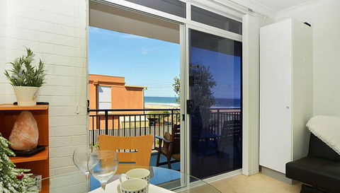Beach Studio On Bombo - Accommodation Coffs Harbour 4