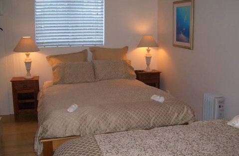Barrington Village Retreat Bed And Breakfast - Accommodation Coffs Harbour 3