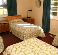 Clanwilliam Blackheath - Accommodation Coffs Harbour