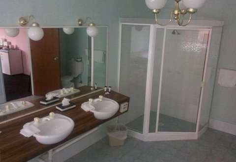 Blue Cattle Dog Motel - Accommodation Coffs Harbour 0