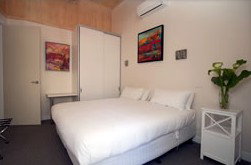 A Colourcity Apartments - Accommodation Coffs Harbour 3