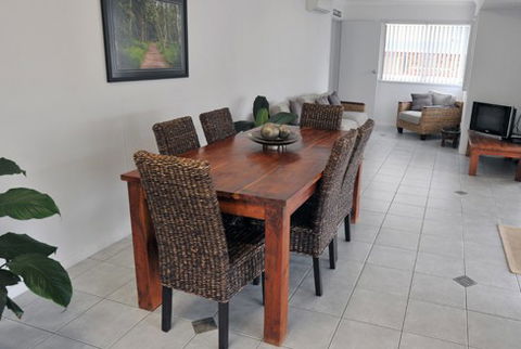 Alexandra Apartments - Accommodation Coffs Harbour 1