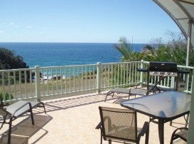 Seascape Holiday Home - Accommodation Coffs Harbour 3
