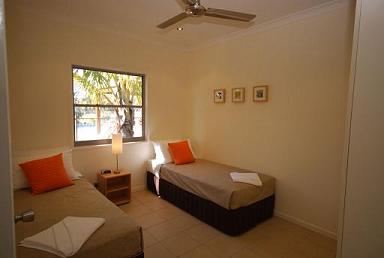 Woodgate Beach Houses - Accommodation Coffs Harbour 4