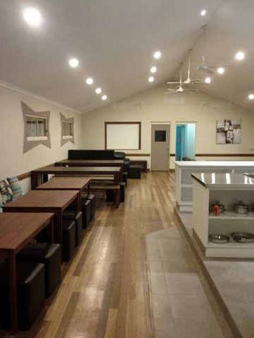 Flashpackers Hervey Bay - Accommodation Coffs Harbour 2