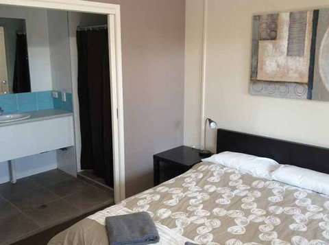 Flashpackers Hervey Bay - Accommodation Coffs Harbour 3