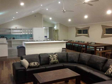 Flashpackers Hervey Bay - Accommodation Coffs Harbour 5