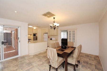 Kwren's Gladstone Executive Accommodation - Accommodation Coffs Harbour 1