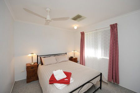 Kwren's Gladstone Executive Accommodation - Accommodation Coffs Harbour 3