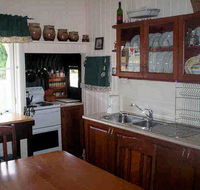 Dillons Cottage - Accommodation Coffs Harbour