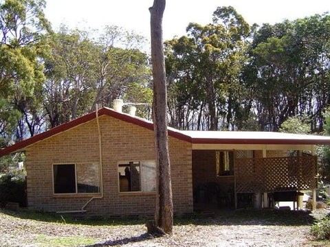 Beachcomber Moreton Island - Accommodation Coffs Harbour 1