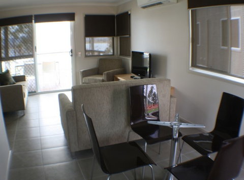 Lake Somerset Holiday Park - Accommodation Coffs Harbour 1