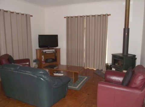 Bunya Spires - Holiday Home - Accommodation Coffs Harbour 1