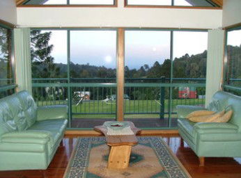 Magic Heights - Holiday Home - Accommodation Coffs Harbour 4