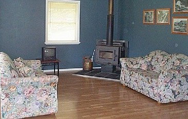 Whispering Pines - Holiday Home - Accommodation Coffs Harbour 2