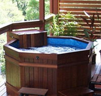 Ravensbourne Escape Tree Tops - Accommodation Coffs Harbour