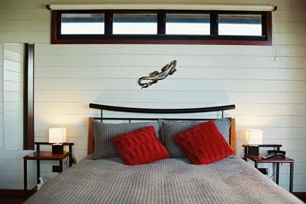 Barefoot Bungalows - Accommodation Coffs Harbour 1