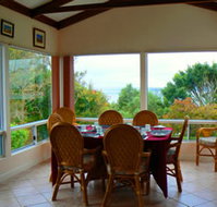 Albany View Street Lodge Bed and Breakfast and Art Studio - Accommodation Coffs Harbour