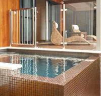 Chandeliers on Abbey - Accommodation Coffs Harbour