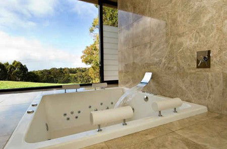 Chandeliers On Abbey - Accommodation Coffs Harbour 2