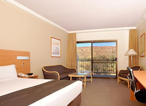 Doubletree By Hilton Alice Springs - Accommodation Coffs Harbour 4
